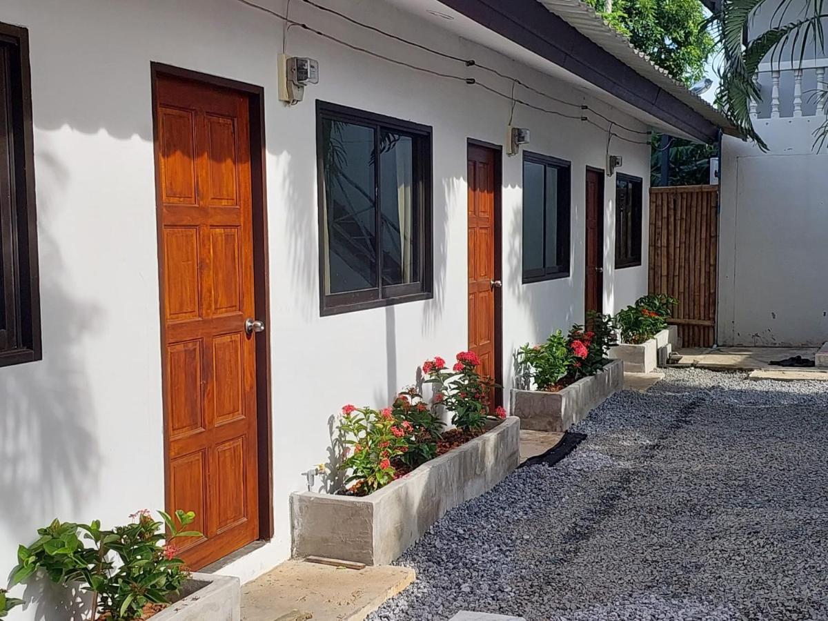New Breakers Hotel Rawai Luaran gambar