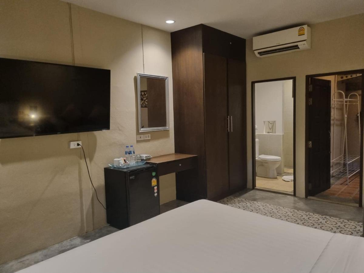 New Breakers Hotel Rawai Luaran gambar